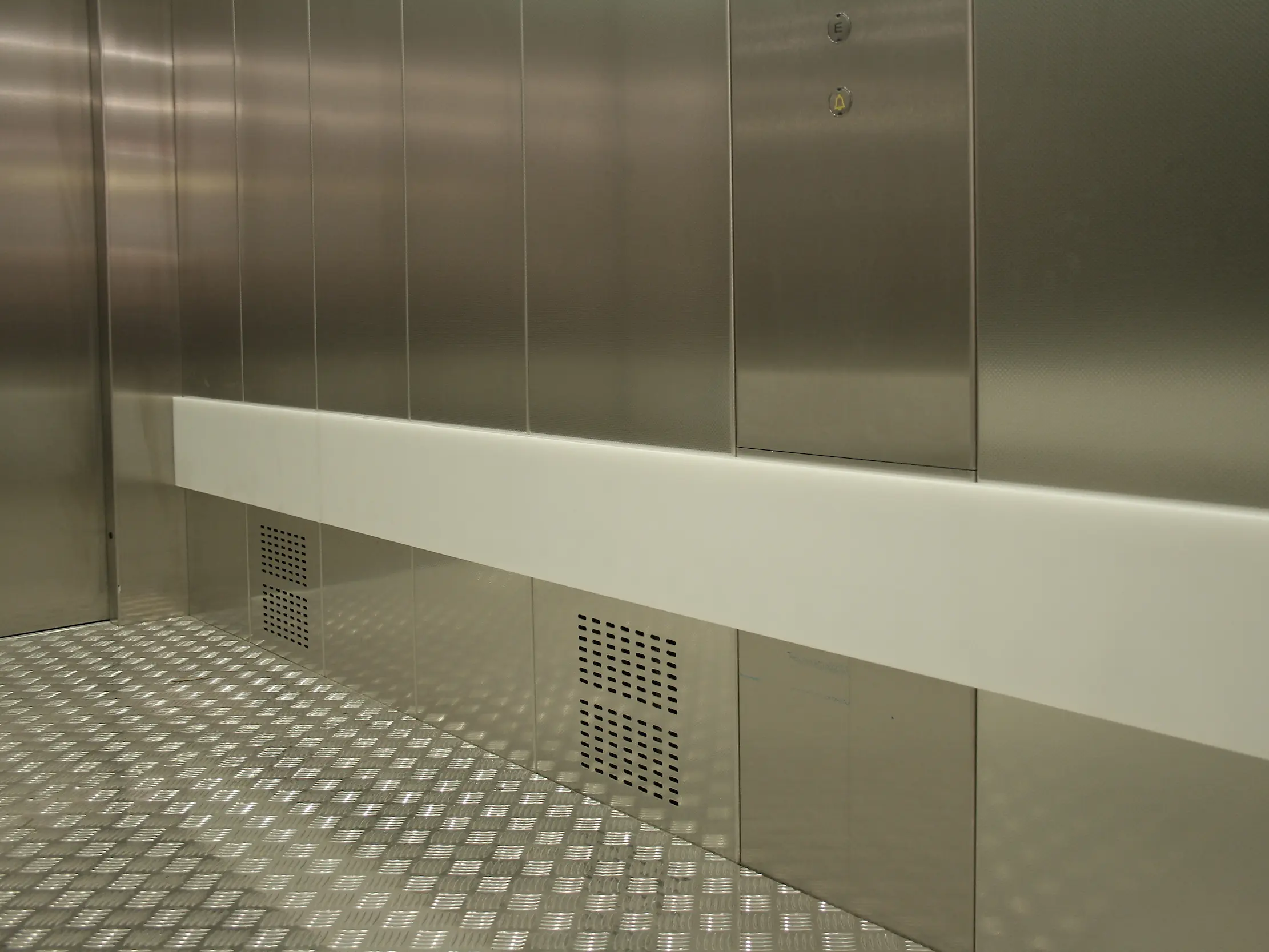 Freight elevator